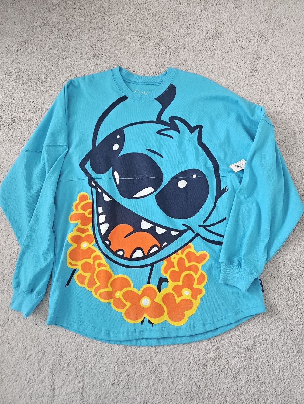 NWT Disney Aulani Hawaii Stitch Flower Lei Spirit Jersey Pullover Unisex Medium